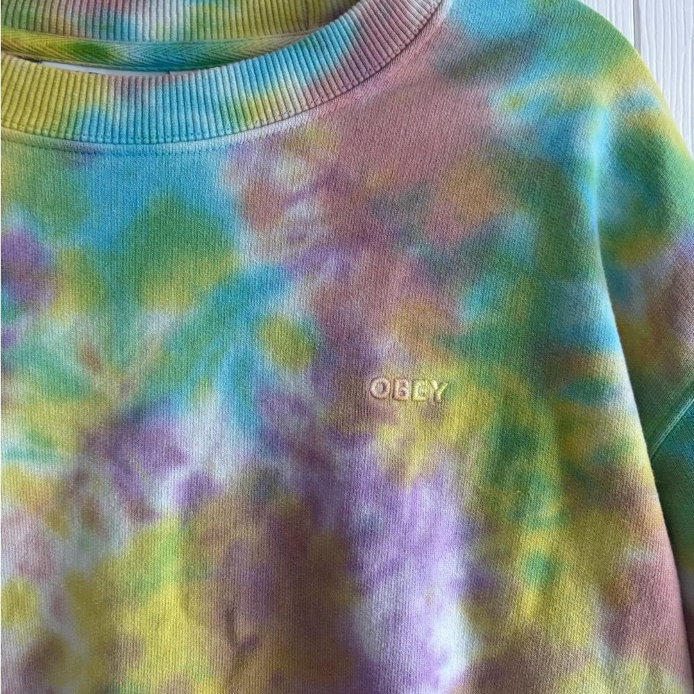 OBEY tiedye crew neak unisex - Picture 3 of 4